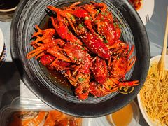 -肥肥虾庄·金牌油焖大虾(杨园滨江时代walk店)