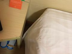 -7天酒店(上海江宁路地铁站玉佛寺店)