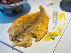 -赶海部落海鲜城(海阳路店)