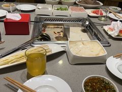 -海底捞火锅(旭辉MALL店)