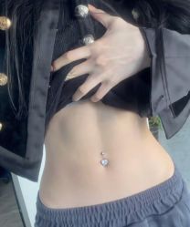 -AI艾耳·专业手工耳洞·穿孔美学馆