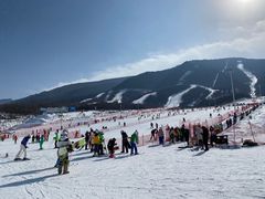 -鳌山滑雪度假区