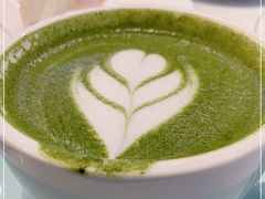 -Fridi Patisserie Cafe