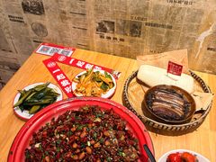 重庆辣子鸡-聂发财重庆江湖菜(解放碑店)