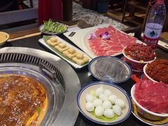 -唇辣号重庆老火锅(燕郊鑫乐汇店)