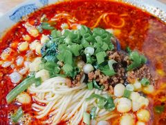 -丁丁猫重庆小面(徐州路店)