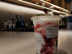 小雪荔枝瑞纳冰-瑞幸咖啡(紫金数码园店)