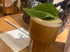 -雕刻时光咖啡馆(南院门店)