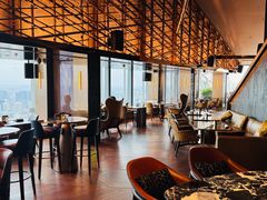 -FLAIR顶层餐厅酒吧(浦东丽思卡尔顿酒店)