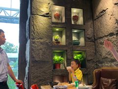 -新梅华·茶点餐厅(欧尚店)