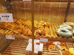 -BreadTalk面包新语·烘焙蛋糕(高德置地春广场店)