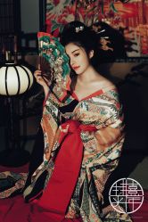 点击看大图 -持熹光年写真体验馆