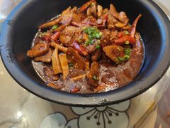 -老梅园大虾城(八一桥店)