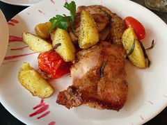 烤鸡胸肉配烤马铃薯-EATALIA意塔利意式餐厅(鼓楼店)