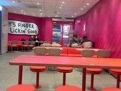 -肯德基(东安路站店)