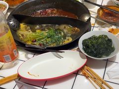 -伍师兄市井火锅(东部星悦天地店)
