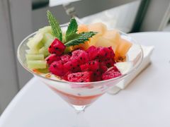 燕麦水果酸奶杯-天玑高空江景餐厅&酒吧Sky Secret Restaurant&Bar