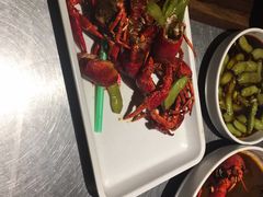 -龙巢盱眙龙虾·牛蛙·烧烤宵夜(八卦岭店)