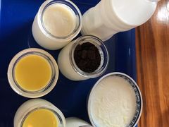 姜汁双皮奶-金榜乳众不同欣记牛乳店·甜牛乳三皮奶