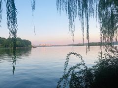 -苏堤停车场