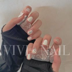 -ViVi薇薇日式＆新中式美睫半永久