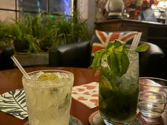 -OX BAR 拉培耶小镇(大连老街店)