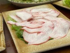 -周老三跷脚牛肉·全牛火锅(非遗传承店)