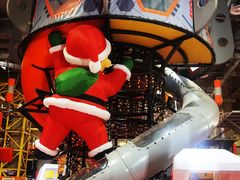 -嗨翻Hi-Fun竞技主题乐园·蹦床亲子生日轰趴(国光1937店)