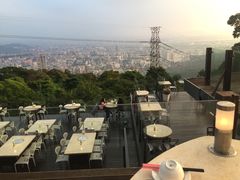 -草山夜未眠景观餐厅