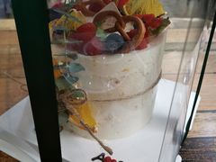 -山与蓝·轻糖鲜果蛋糕(勒泰店)