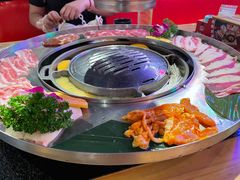 -哈哈碳都·牛肋条无限自助烤肉(宝龙店)