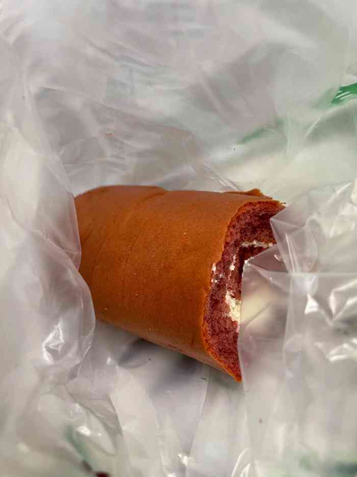 老莫西饼(城乡华懋店)-"营业时间内任何时候都需要排队,可见很受大.