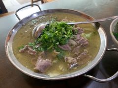 -杨三娘跷脚牛肉(羊子山西路店)