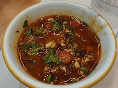 -乡土黄·鲜牛肉火锅·小龙虾(兴业街店)