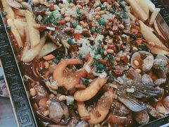 -东来菜馆•手抓海鲜家常菜•海鲜锅贴(鸽子窝店)