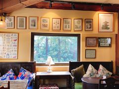 靠窗位-古董花园(思南路42弄小区店)