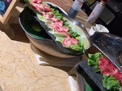 -大中华希尔顿酒店-念自助餐·嗨啤·小龙虾