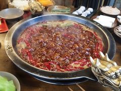 -黄潇洒老火锅(九眼桥宏济巷店)