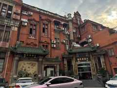 -梅龙镇酒家(南京西路总店)