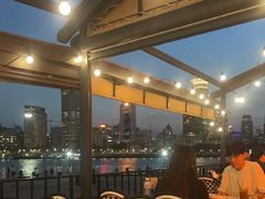 -Chili's Cafe&Bar奇利斯(滨江店)
