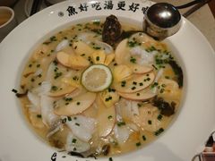 -江渔儿酸菜鱼(奥园广场金发购物中心店)