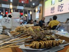 -亿牌牌东北烧烤(怀特店)