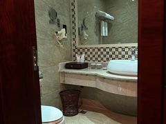 -凯威大酒店(海口秀英码头店)