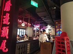 大堂-左庭右院鲜牛肉火锅(新梅广场店)
