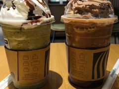 -星巴克(上海虹桥站2A检票口)