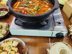 -黔有有贵州酸汤夺夺粉火锅(五味十字店)