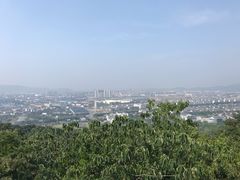-灵岩山风景区