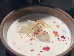 乍甸奶白酒-Ameigo梅果·云贵川bistro(长宁来福士店)