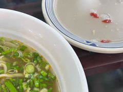 -牛一嘴·兰州牛肉面·大盘鸡(财富中心店)