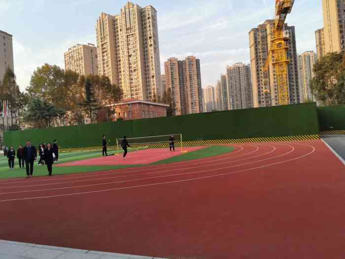 武汉英中高级中学(古田校区)-"听说是武汉数一数二的狠好的国际学校吧